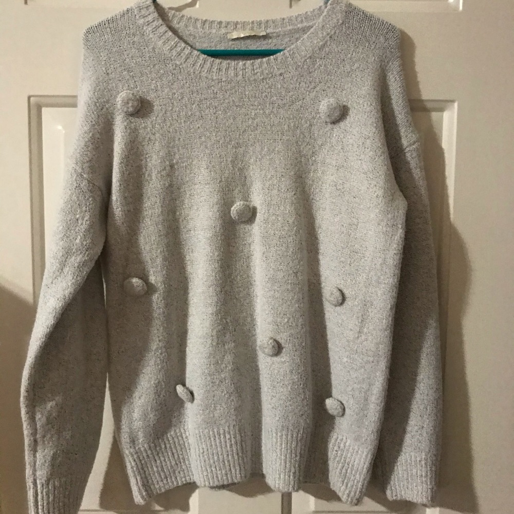 NWOT Silver with buttons sweater